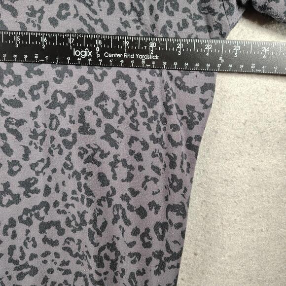 Athleta Womens Small Crewneck Sweatshirt Gray Pure Luxe Leopard Animal Print EUC - Picture 6 of 6
